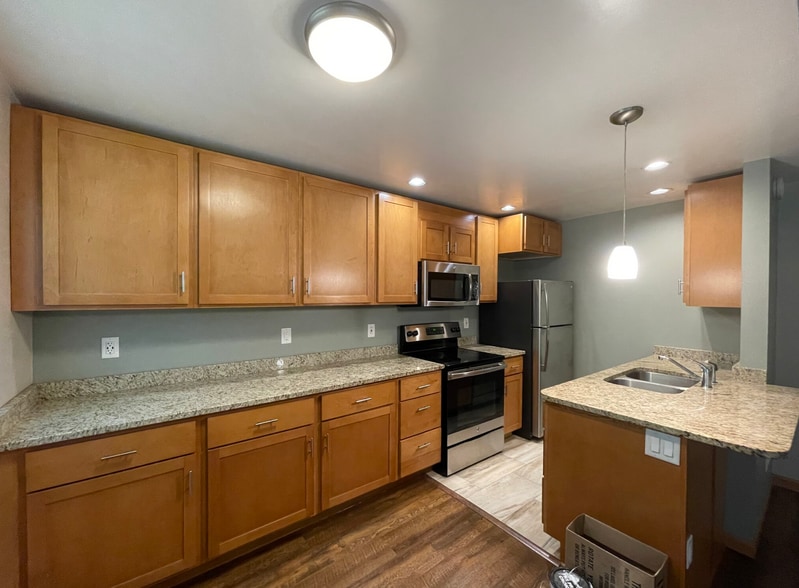 More Photos Of 2637 Pleasant Ave S, Minneapolis Apartments For Sale