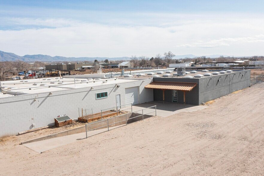 More Photos Of 314 El Pueblo Rd NW, Albuquerque Warehouse For Lease