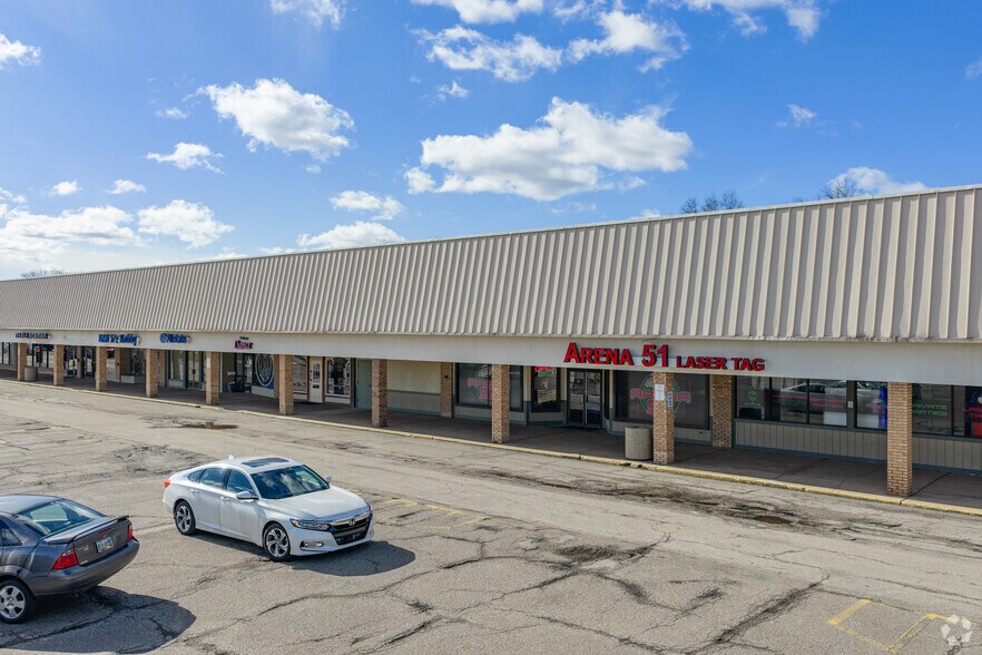 More Photos Of 13365 Smith Rd, Middleburg Heights Unknown For Lease