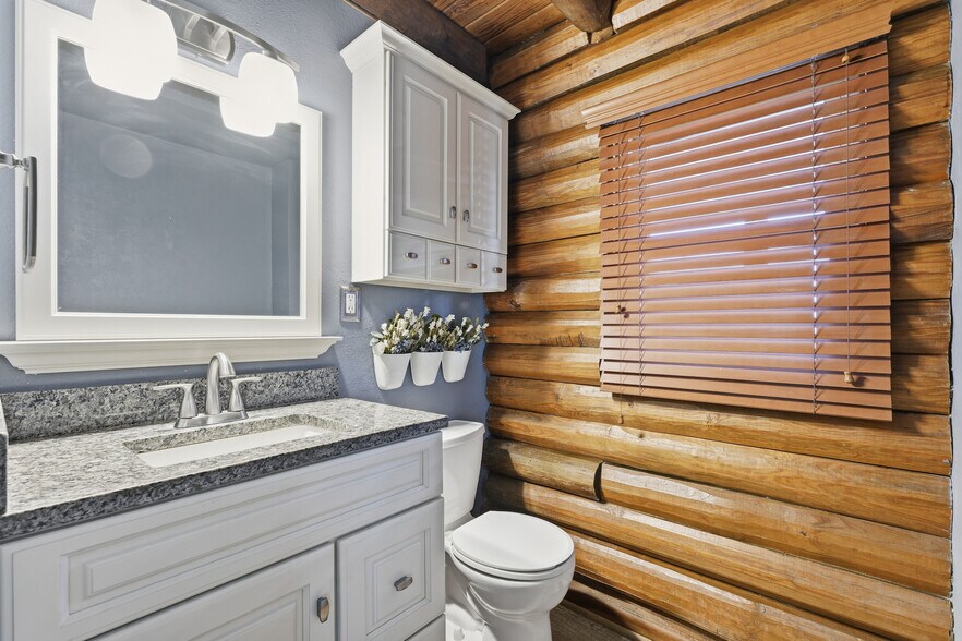 More Photos Of 12703 N Robinhood Ln, Kansas City Land For Sale
