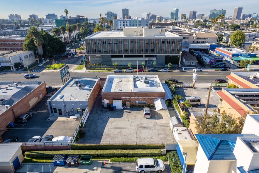 More Photos Of 2909 Beverly Blvd, Los Angeles General Retail For Sale