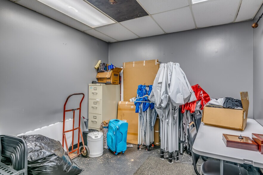 More Photos Of 3571/3585 McGehee Rd, Montgomery Restaurant For Sale