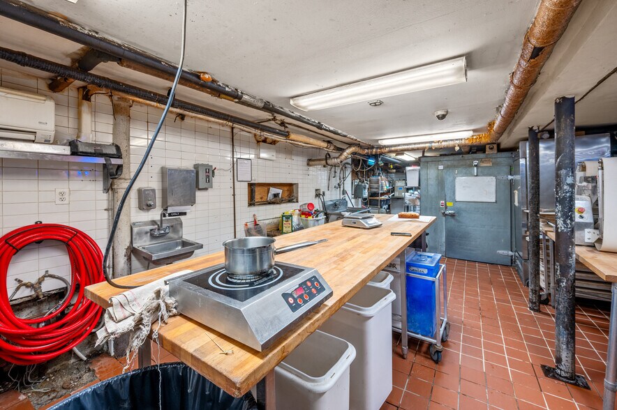 More Photos Of 368 Stratford Rd, Brooklyn Apartments For Sale