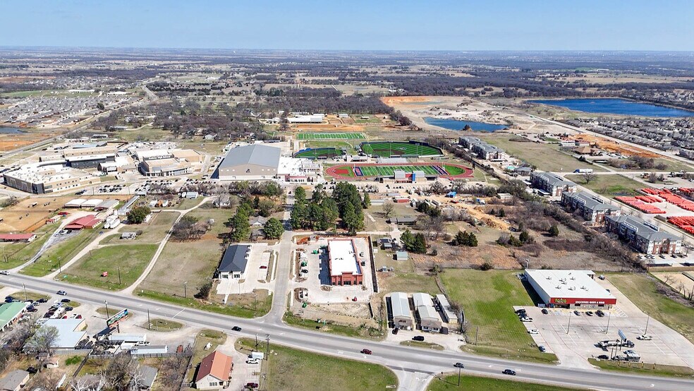 More Photos Of 500 Pine Ridge Lane, Aubrey General Retail For Lease