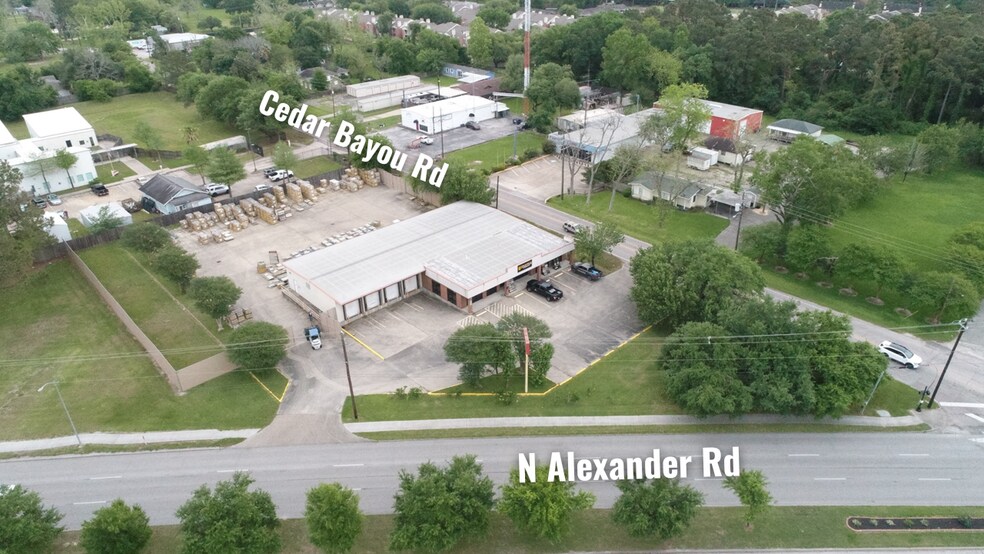 Primary Photo Of 2800 N Alexander Dr, Baytown Light Distribution For Lease