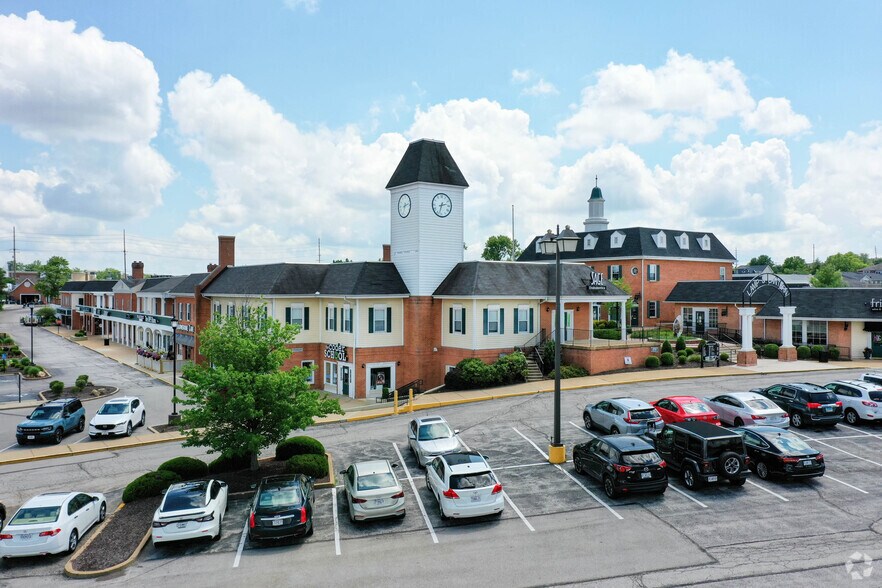 More Photos Of 283 S Woods Mill Rd, Chesterfield Unknown For Lease