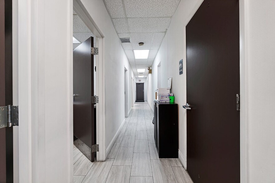 More Photos Of 2280 W Atlantic Ave, Delray Beach Medical For Sale