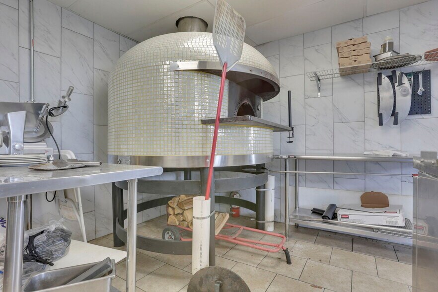 More Photos Of 609 Mill St, New Lexington Restaurant For Sale