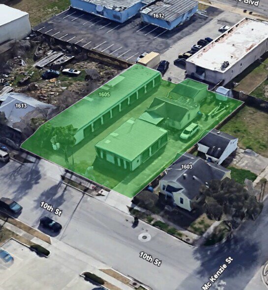 More Photos Of 1605 10th St, Corpus Christi Specialty For Sale