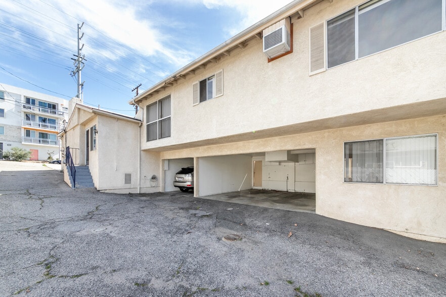 More Photos Of 10139 Hillhaven Ave, Tujunga Multifamily For Sale