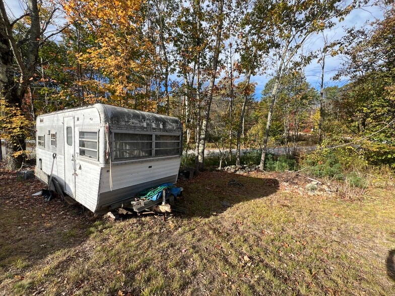 More Photos Of 5 Yield rd, Center Barnstead Multifamily For Sale