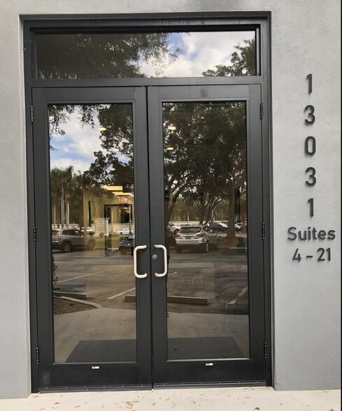 More Photos Of 13031 McGregor Blvd, Fort Myers Office For Lease