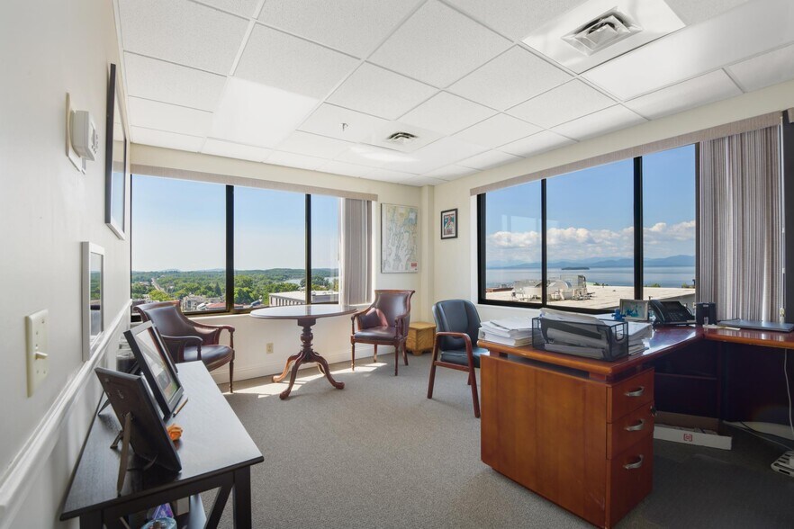 More Photos Of 84 Pine St, Burlington Office For Sale