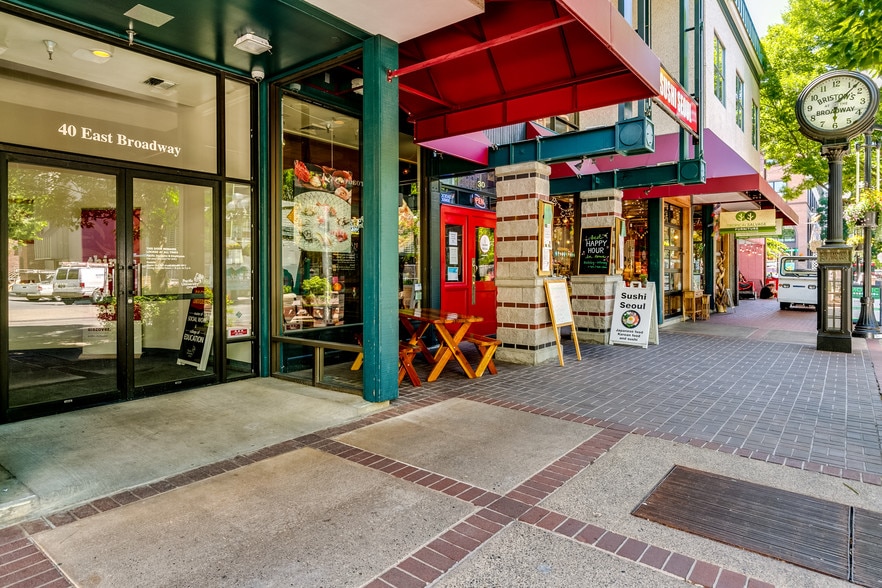 More Photos Of 30 E Broadway, Eugene Office For Lease