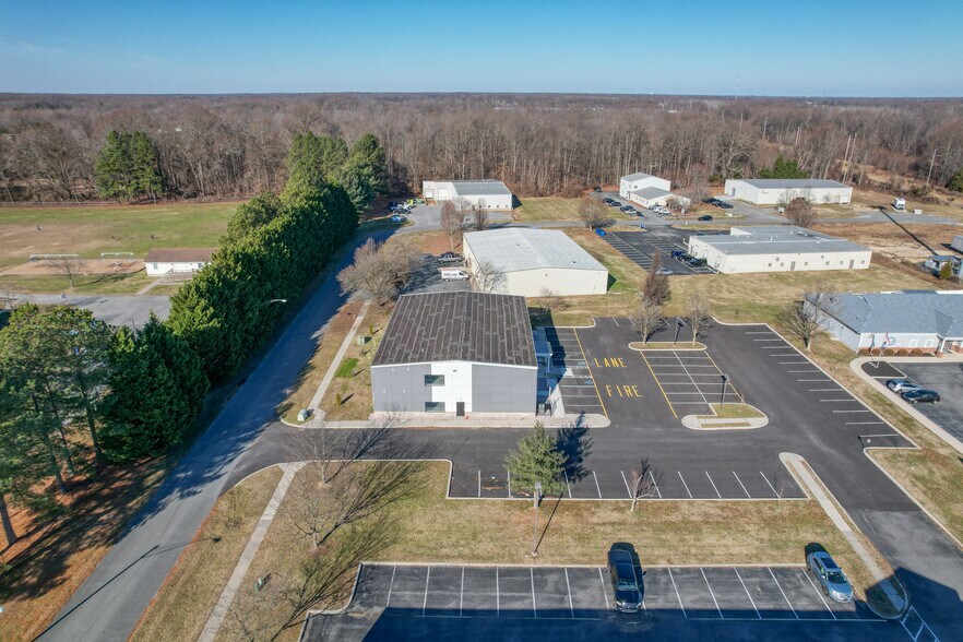 More Photos Of 1241 College Park Dr, Dover Loft Creative Space For Lease