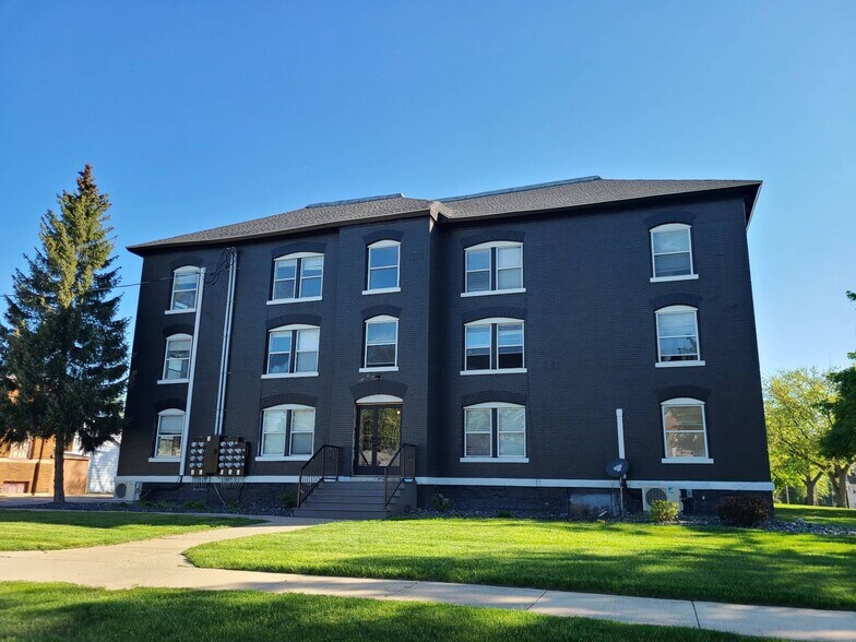 More Photos Of 917 Pearl St, Saint Joseph Apartments For Sale