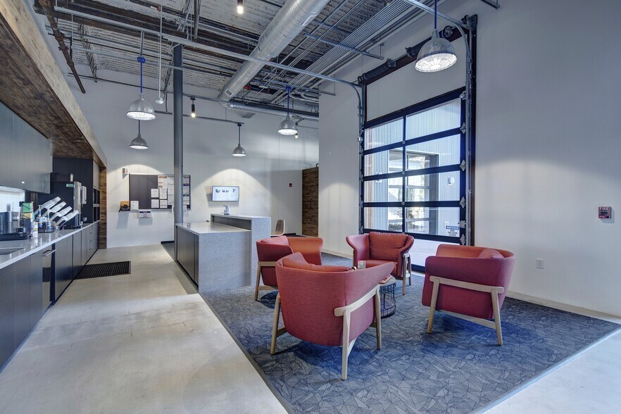 More Photos Of 1218 Menlo Dr NW, Atlanta Unknown For Lease