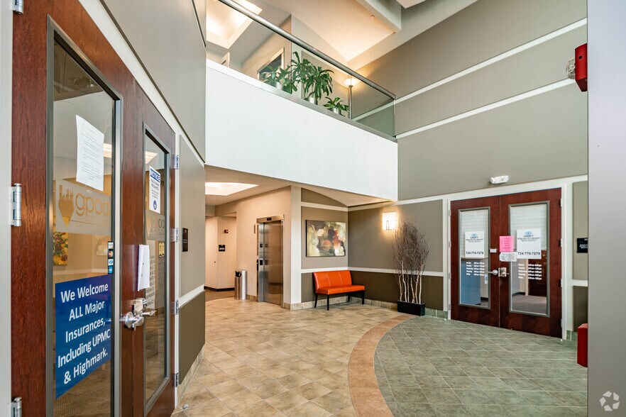 More Photos Of 144 Emeryville Dr, Cranberry Township Medical For Lease