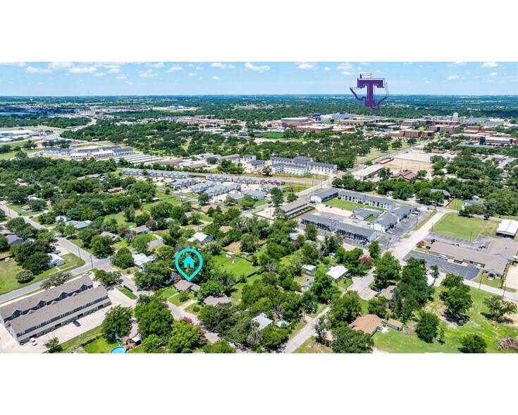 More Photos Of 1425 W Groesbeck St, Stephenville Apartments For Sale