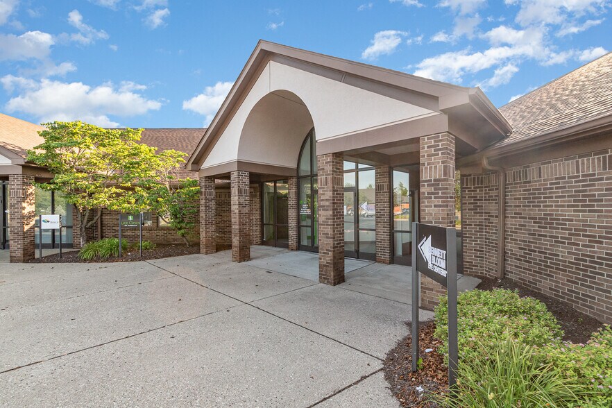 More Photos Of 6901-6909 Burlington Pike, Florence Medical For Sale