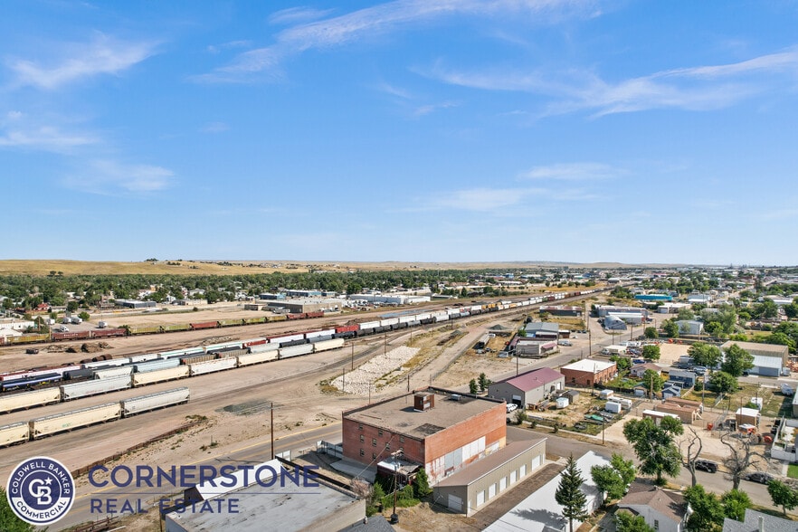 More Photos Of 350 N Kimball St, Casper Flex For Sale