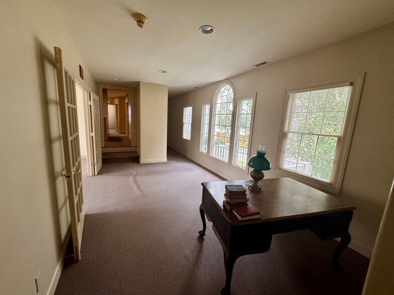 More Photos Of 25 Belden Ave, Norwalk Office For Lease