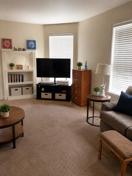 More Photos Of 3401 Chippewa St, Saint Louis Apartments For Sale