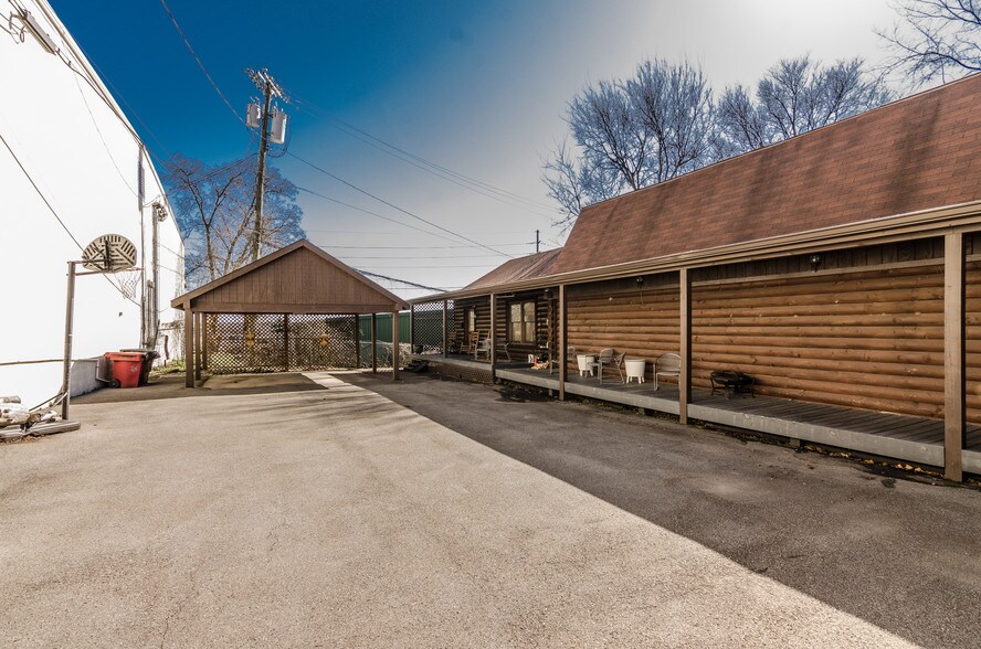 More Photos Of 2714 Westwood Dr, Nashville Office Residential For Lease