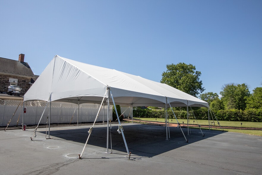 More Photos Of 1039 Old York Rd, East Amwell Township Restaurant For Sale