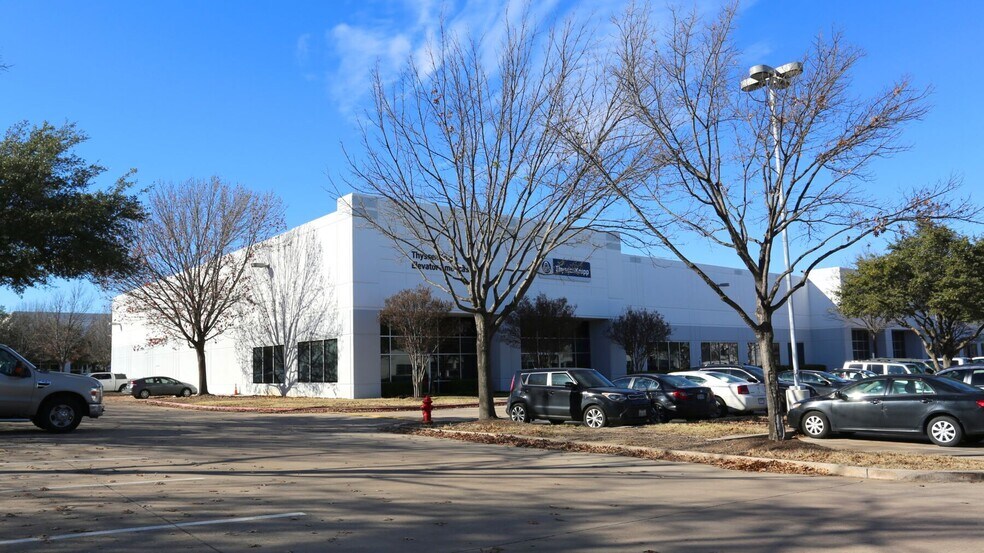 Primary Photo Of 621 S Royal Ln, Coppell Warehouse For Lease