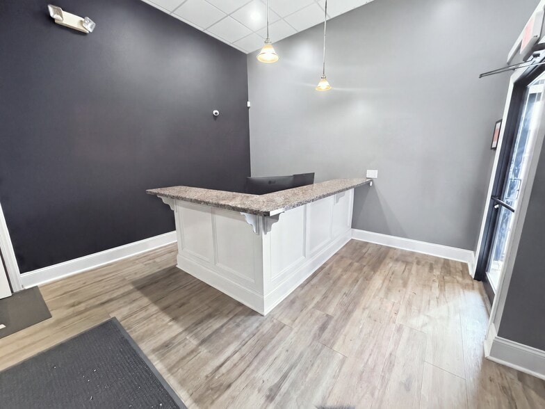 More Photos Of 209 Factory Ave, Syracuse Flex For Lease
