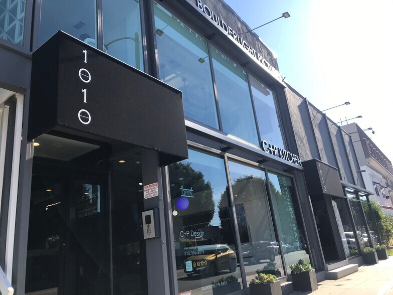 More Photos Of 1010-1012 S Robertson Blvd, Los Angeles Storefront Retail Office For Lease