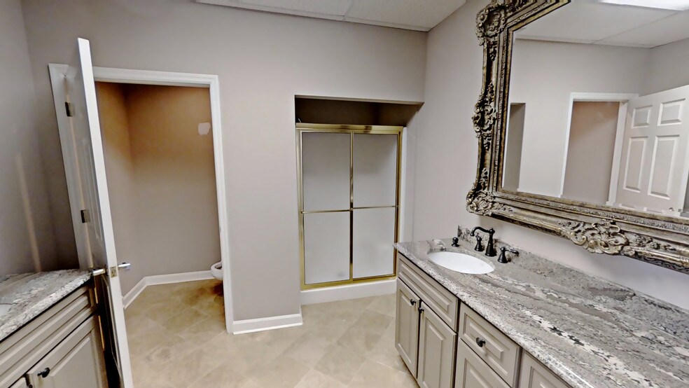 More Photos Of 3120 Medlock Bridge Rd, Peachtree Corners Light Distribution For Lease