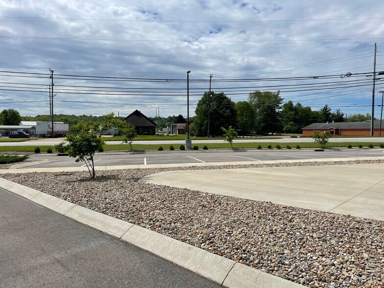 More Photos Of 1750 Leitchfield Rd, Elizabethtown Medical For Sale