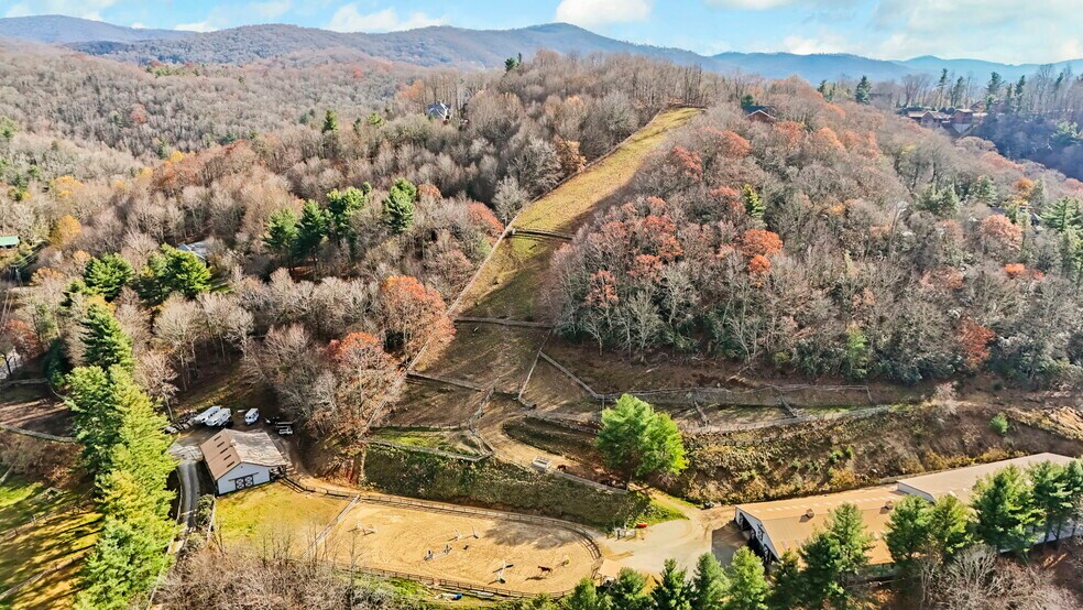 Primary Photo Of 223 Pine Hill Rd, Boone Horse Stables For Sale