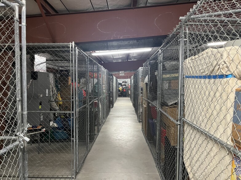 More Photos Of 1350 Lake Washington Rd, Melbourne Specialty For Sale