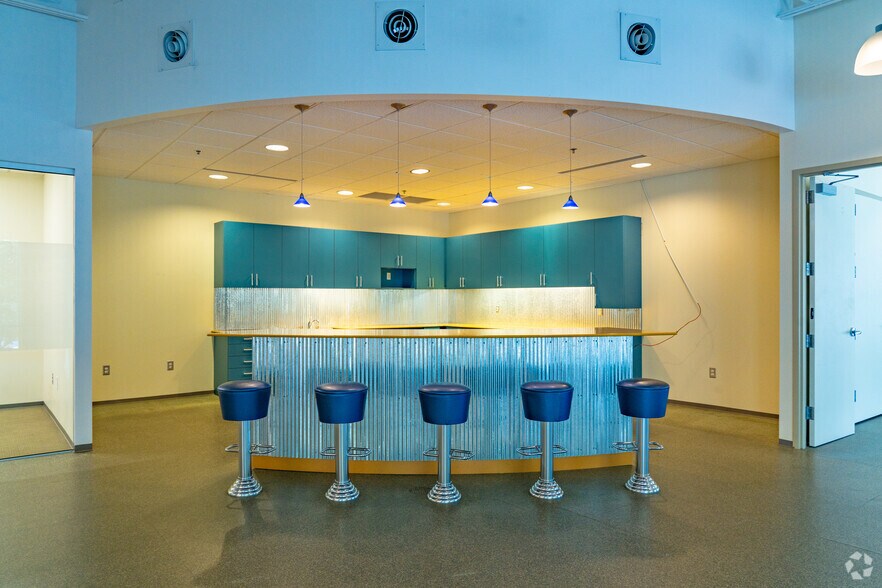 More Photos Of 15401 Weston Pky, Cary Office For Lease