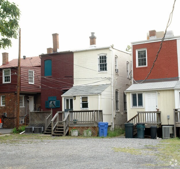 More Photos Of 421 S Washington St, Alexandria Storefront Retail Office For Sale