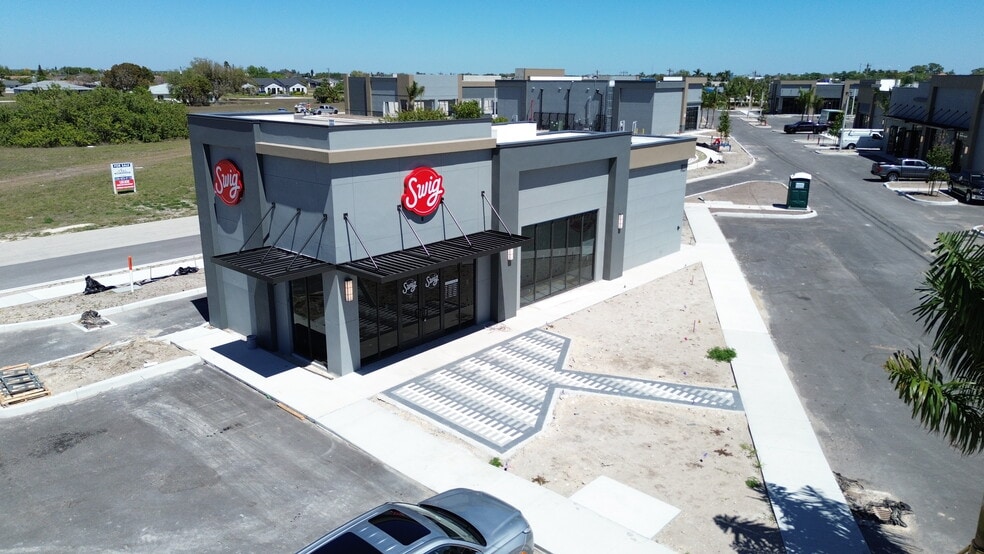 More Photos Of 1203-1211 NE Pine Island Ln, Cape Coral Unknown For Lease