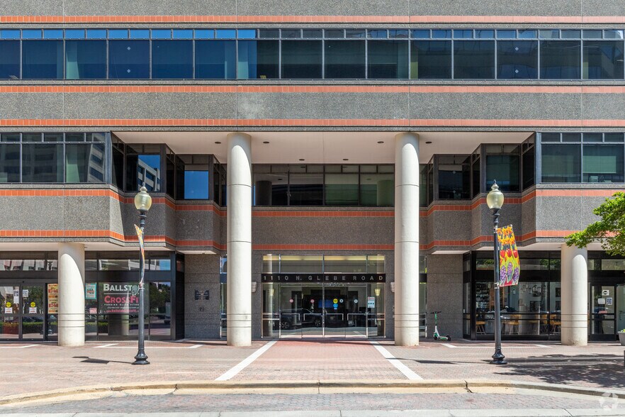 More Photos Of 1110 N Glebe Rd, Arlington Office For Lease