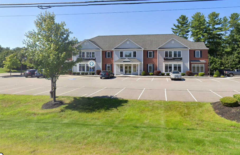 Primary Photo Of 127 Rockingham Rd, Windham Office For Lease