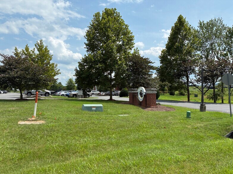 More Photos Of 16244 Bennett Rd, Culpeper Medical For Sale