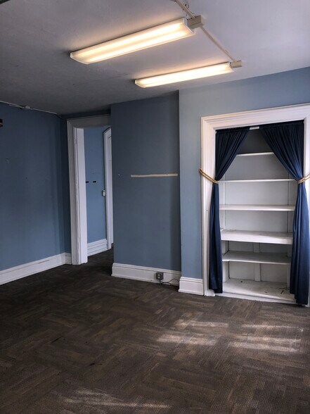 More Photos Of 20 W Central Ave, Delaware Office For Lease