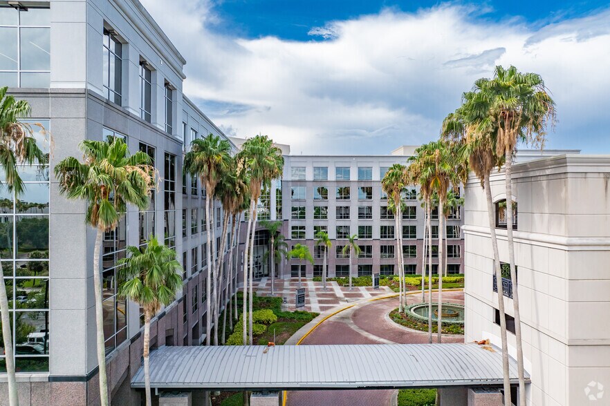 More Photos Of 2202 N Westshore Blvd, Tampa Coworking Space