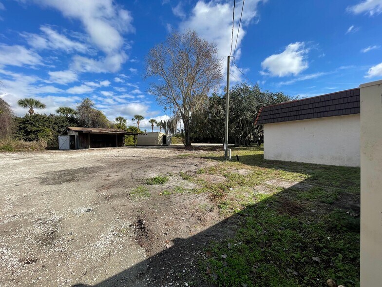 More Photos Of 1101 E Broadway St, Oviedo Office For Lease