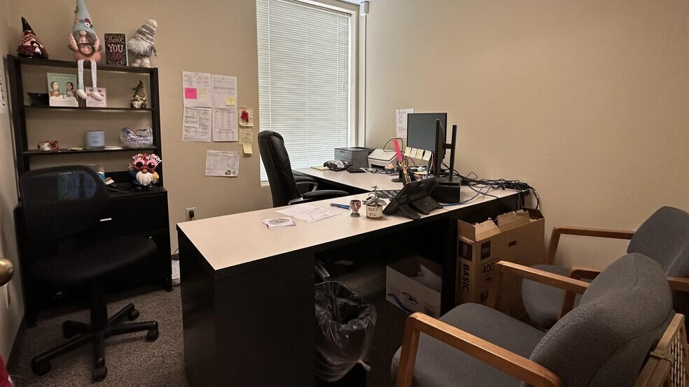 More Photos Of 1801 1st Ave, Longview Medical For Sale