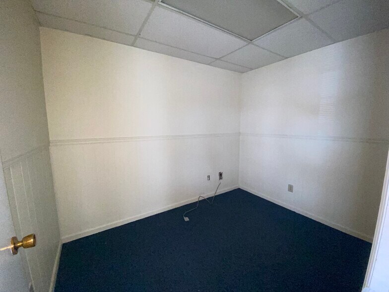 More Photos Of 3286 Vineville Ave, Macon-Bibb Office For Lease