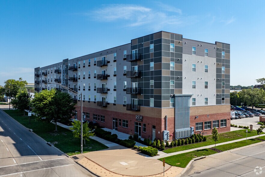 More Photos Of 1900 K St, Lincoln Multifamily For Sale