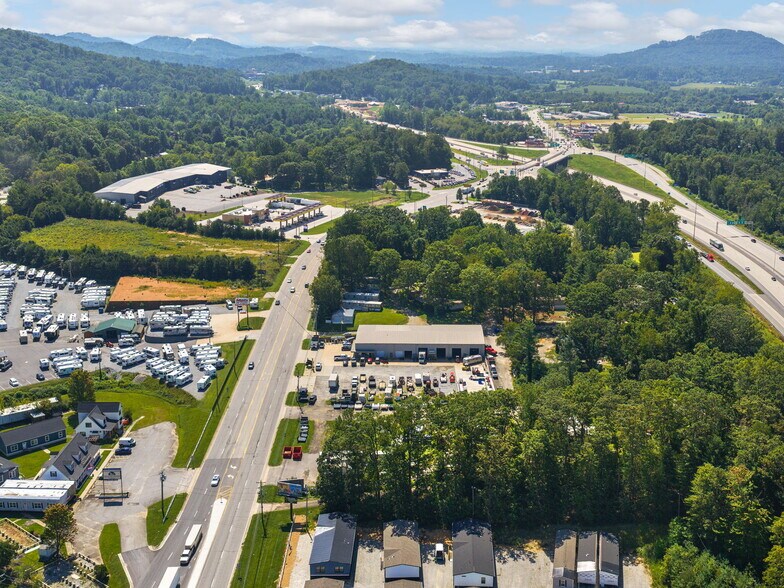 More Photos Of 6063 Asheville Hwy, Hendersonville Land For Lease