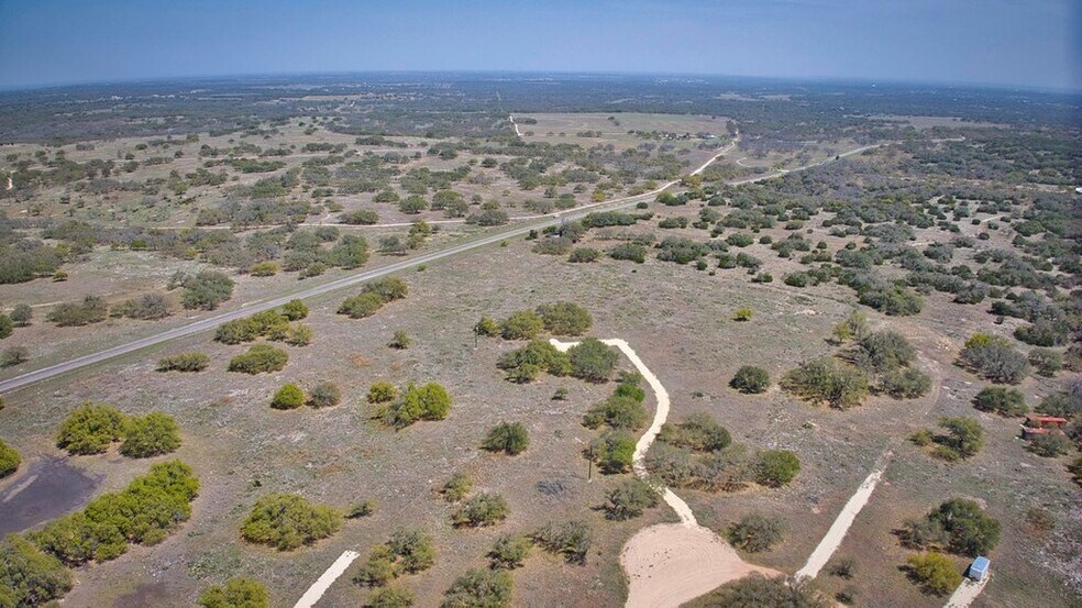 More Photos Of 199 Antelope Cir, Harper Land For Sale